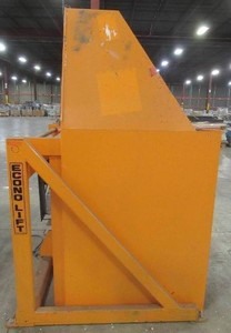 Econo Lift Stationary Hydraulic Dumper, SD36-20, 2000 lb Load Capacity. 110V. With Sorting Table. - Used in Warehouse - MUST TAKE ALL AND REMOVED MONDAY 912. NO RESERVE