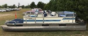 lot 3 image: 1989 Weeres Sportsman 20 Pontoon