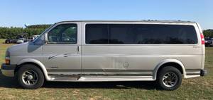 2006 Chevy 3500 Express Explorer Limited SE