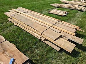Pallet Lot of MIXED SPECIES Boards - Lengths Up to 128, Thickness 1 to 1-12, Width 3-12 to 11-12, Quantity 25