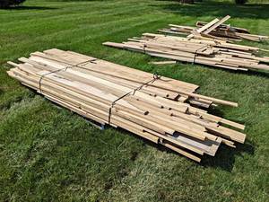 Pallet Lot of MIXED SPECIES Boards - Lengths Up to 132, Thickness 12 to 1-12, Width Up to 9-12