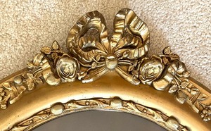 lot 9 image: Vintage Gold Gilded Framed Photo