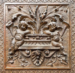 lot 15 image: Resin Cherub Wall Art