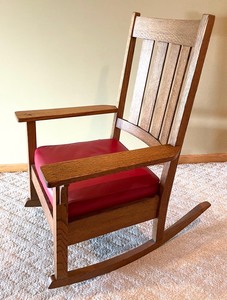 lot 7A image: Vintage Wooden Rocking Chair