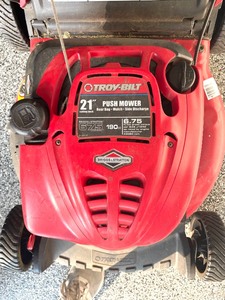 lot 72 image: Troy-Bilt Lawn Mower