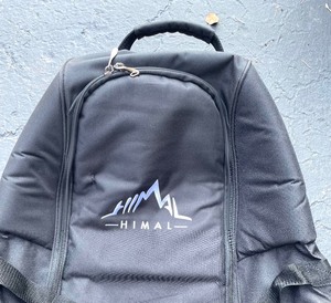 lot 89 image: Himal Soft Sided Travel Golf Bag with Wheels