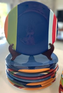 lot 110 image: Sonoma Color Fest Dishware