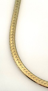 lot 115 image: Gorgeous 14K Gold Necklace
