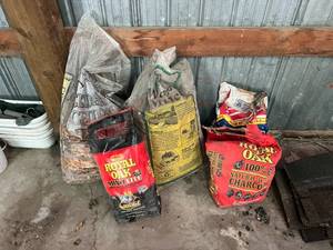 Wood Mulch & Charcoal