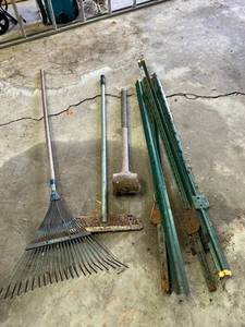 Fence Posts & Long Handled Tools