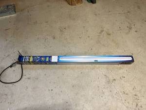 New 4 LED Shop Light