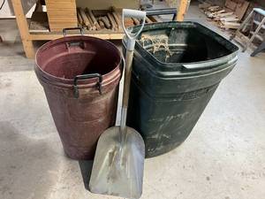 Shovel & 2 Trash Cans