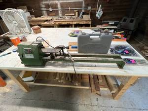 Central Machinery Wood Lathe