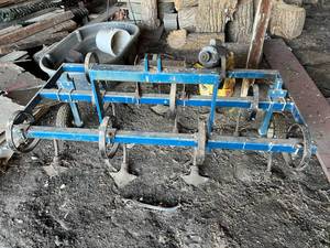 5 Chisel Plow