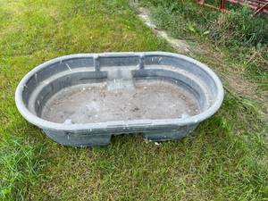 Rubbermaid Water Tub
