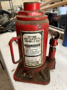 20 Ton Bottle Jack