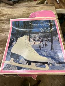 CCM Ice Skates