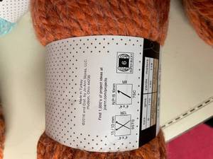 Lot of 12 Skeins of Alpaca Blend Super Bulky Yarn