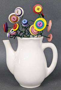 lot 17 image: Cute as a Button Coffee Wall Decor Designs on 29th