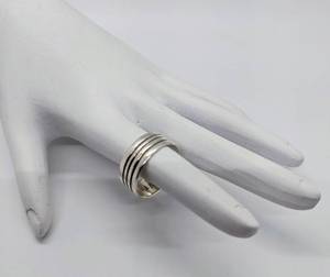 lot 172 image: Native American Signed Ribbed Sterling Silver Ring Band Size 7