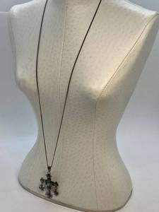 lot 195 image: Vintage Yalalag Sterling Cross Necklace- Mexico