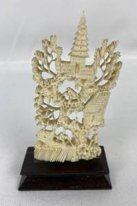 lot 233 image: Antique Chinese Bone & Wood Intricate Village Carving
