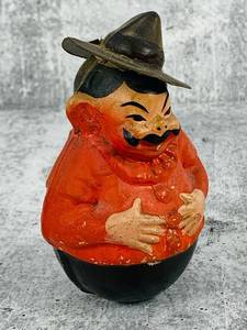 lot 235 image: Antique SCHOENHUT Rolly Dolly Hombre- Dec 15, 1908