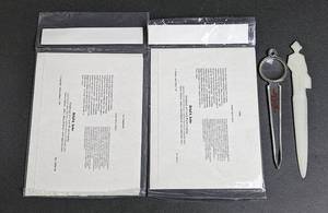 lot 204 image: Daja Arte Handmade Art Cards and Letter Openers