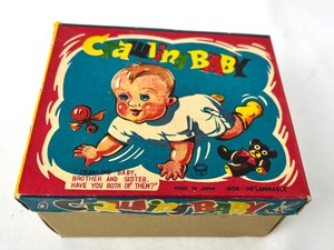 lot 273 image: 2 Vintage 1940s Kelner Crawling Babies- Made in Japan