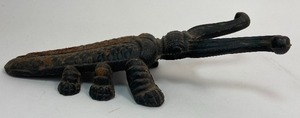lot 279 image: Vintage Cast Iron Beetle Bug Boot Jack - 10