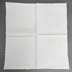lot 254 image: 12 Vintage Square Scalloped Edge White 13-Inch Luncheon Napkins in Hutzlers Baltimore Box