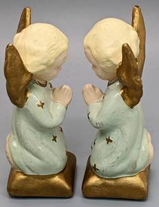 lot 221 image: Vintage Pair of Mueller-Young Praying Goodnight Angel Figurines
