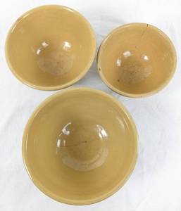 lot 180 image: Vintage Set of Three Nesting Bowls - Stoneware with Brown Stripes