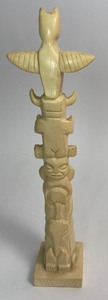 lot 282 image: Vintage Northwest Coast Native American Cast Resin Totem