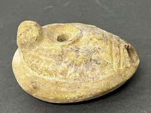 lot 366 image: Ancient Clay Oil Lamp