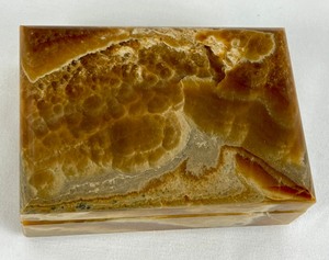 lot 269A image: Vintage Solid Brown Onyx Jewelry Box
