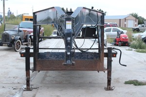 2008 ABU 30 FT 5th Wheel Trailer