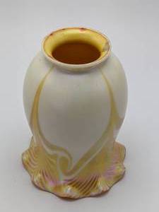 Stueben Pulled Feather 5 12 Light Shade Signed