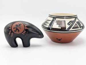(2) Lot of Native American Pottery Bear & Pot