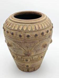 Antique Hawaiian Hand-Wraught 8 34 Pottery Vase