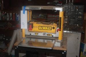 Dewalt DW734 Planer and work bench ...