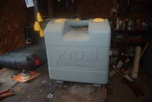 Ryobi 6 buffer in case...