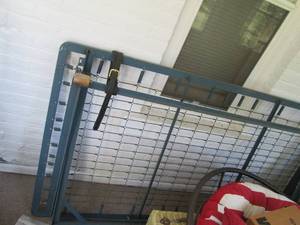 Twin Metal bed frame (see photos )...