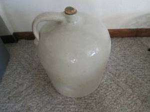 Large ceramic jug in very good cond...