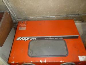 lot 5 image: Snap On Sand Blaster