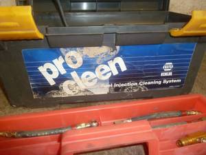 lot 35 image: NAPA Fuel Injector Cleaning System