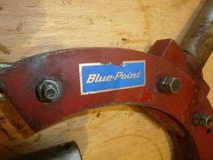 lot 103 image: Blue Point Transmission Holding Fixture