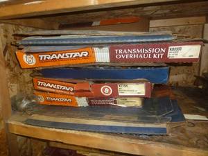 lot 116 image: Transmission Overhaul Gasket Kits