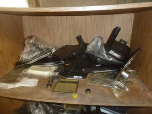 lot 143 image: Cabinet Miscellaneous Transmission Filters