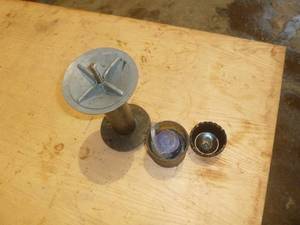 lot 147 image: Bearing Packers x 2